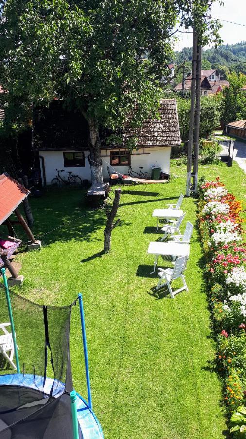 Pensiunea Mateo Bran  Bagian luar foto